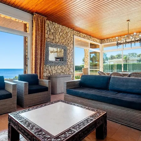 Holiday home Hauzify I Casa Ginesta