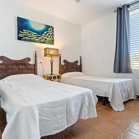 Holiday home Hauzify I Casa Ginesta L'Ametlla de Mar