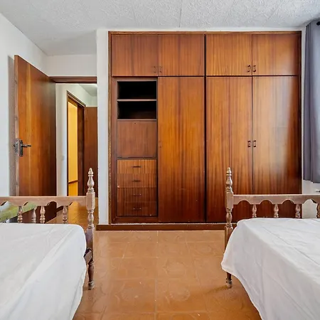 Holiday home Hauzify I Casa Ginesta